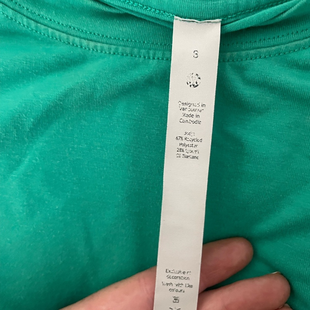 Lululemon Top - Picture 3 of 4